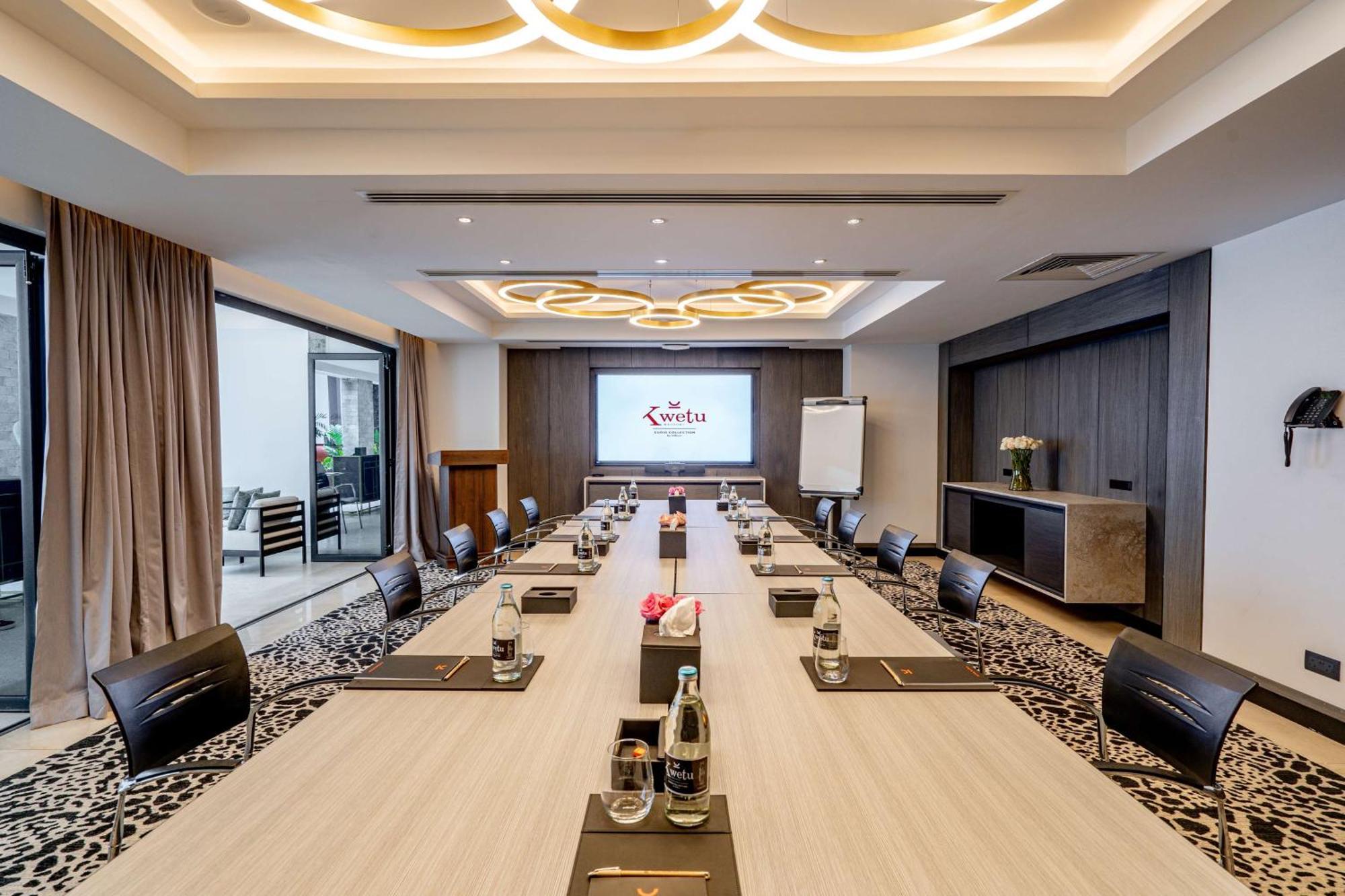 Hotel Kwetu Nairobi, Curio Collection By Hilton Extérieur photo