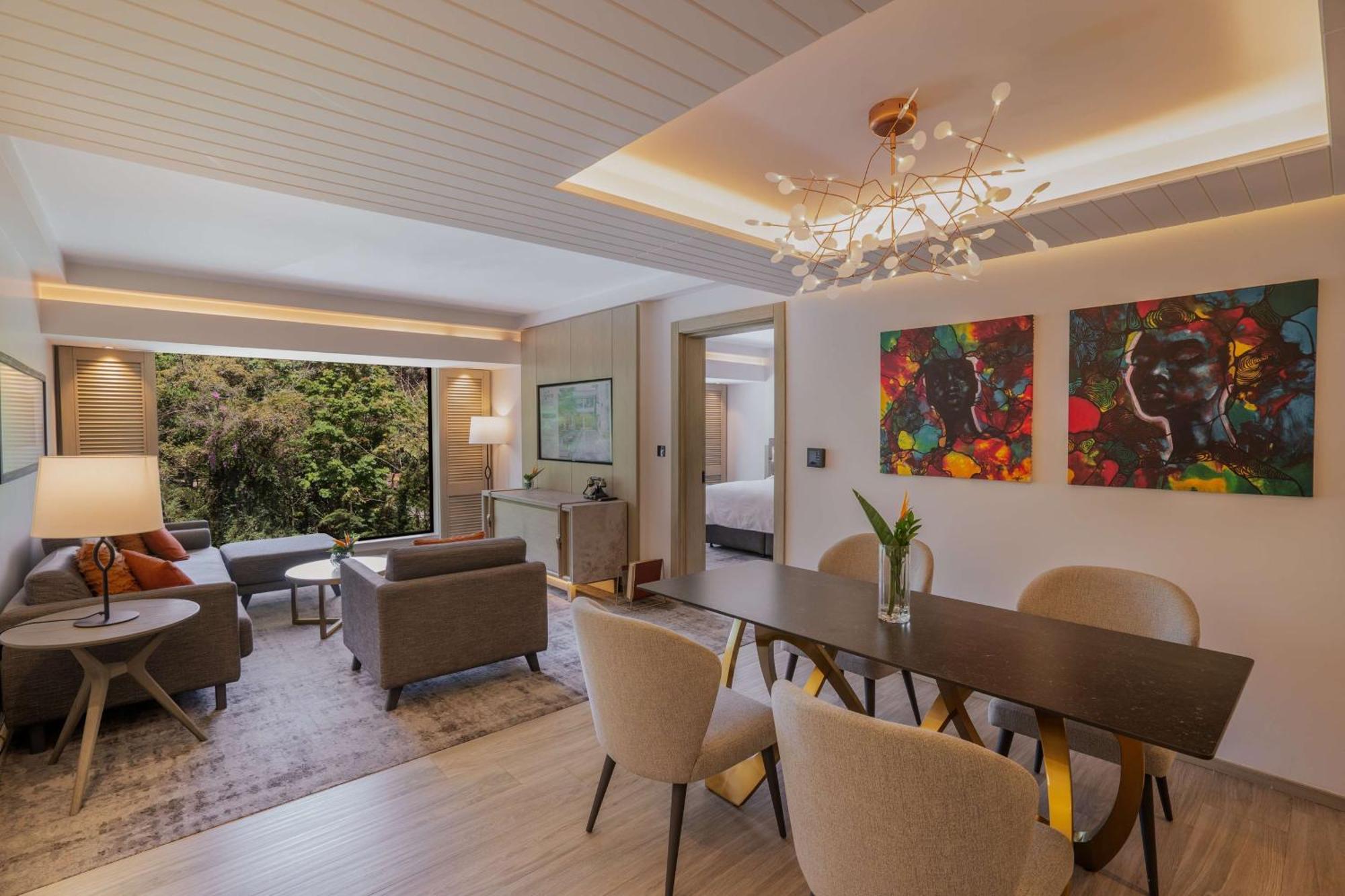 Hotel Kwetu Nairobi, Curio Collection By Hilton Extérieur photo